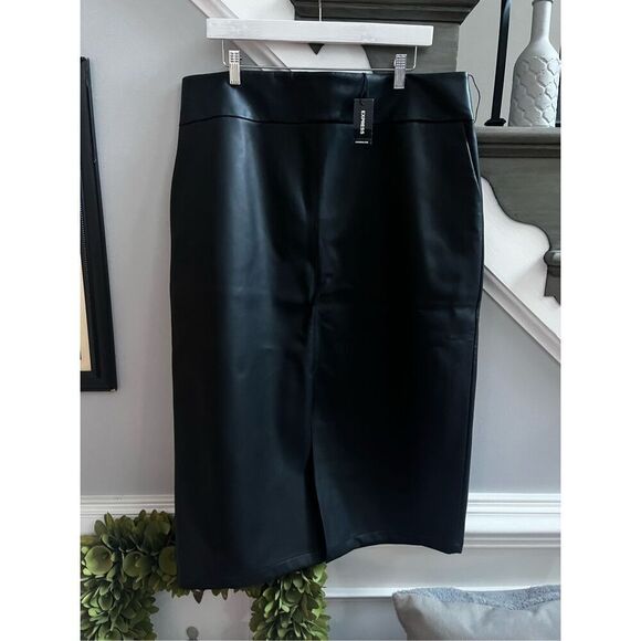 Express Black Faux Leather High Waist MIDI Skirt sz 18 NWT - Picture 3 of 10
